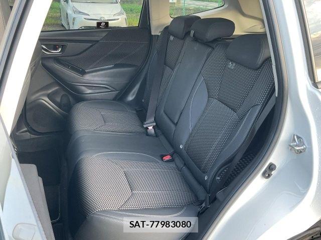 Subaru FORESTER 2024-04 8561948-12