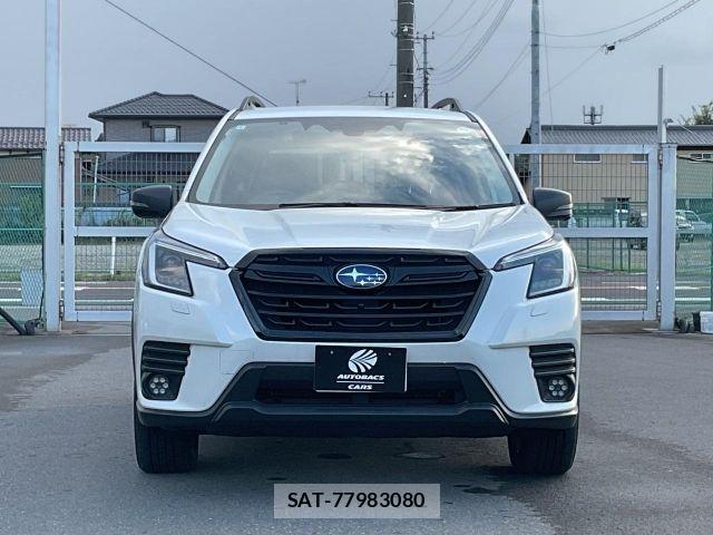 Subaru FORESTER 2024-04 8561948-3