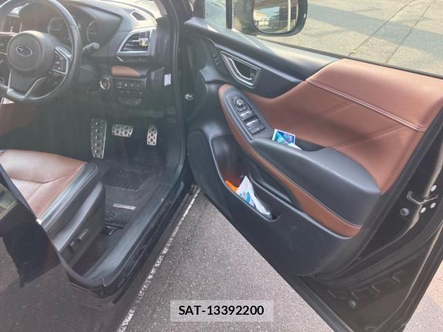 Subaru FORESTER 2022-12 8561946-10