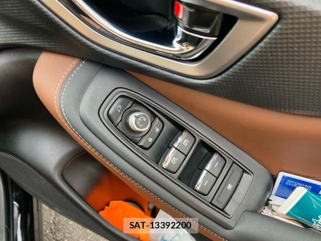 Subaru FORESTER 2022-12 8561946-12