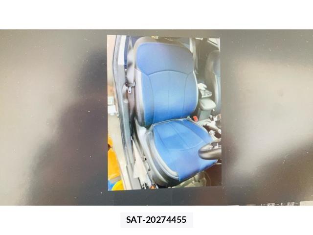 Subaru FORESTER 2016-04 8626848-11