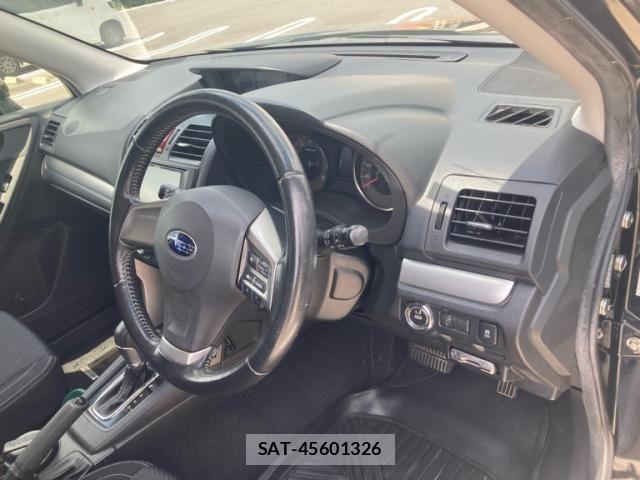Subaru FORESTER 2013-02 8626855-15
