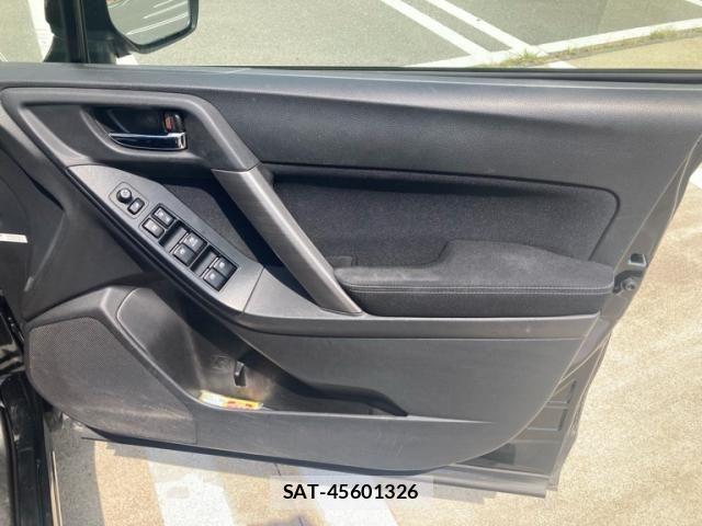 Subaru FORESTER 2013-02 8626855-16