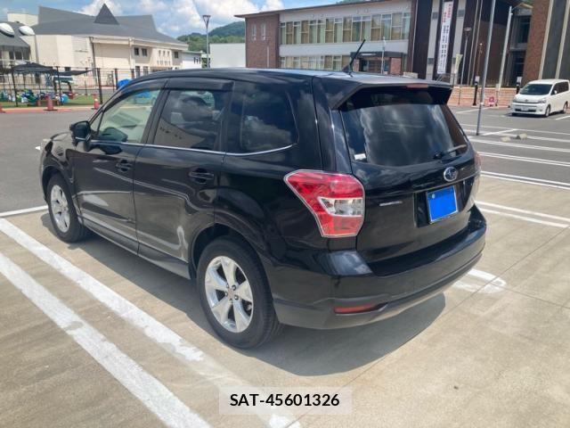 Subaru FORESTER 2013-02 8626855-3