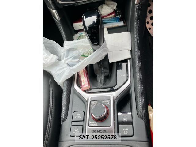 Subaru FORESTER 2019-02 8626838-16