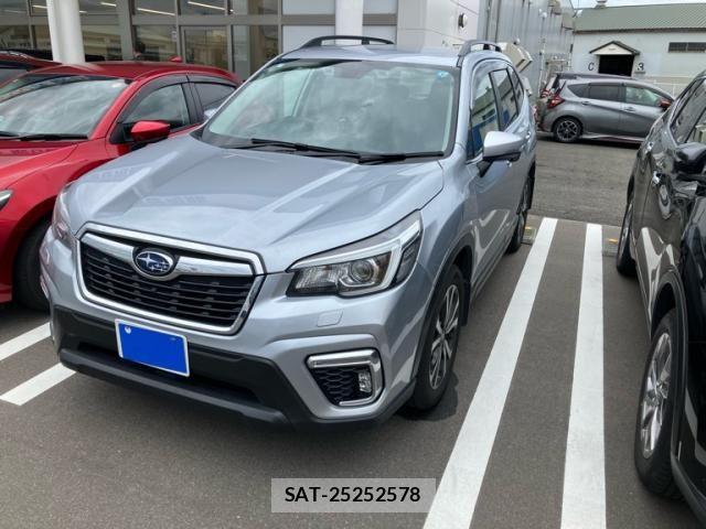 Subaru FORESTER 2019-02 8626838-1