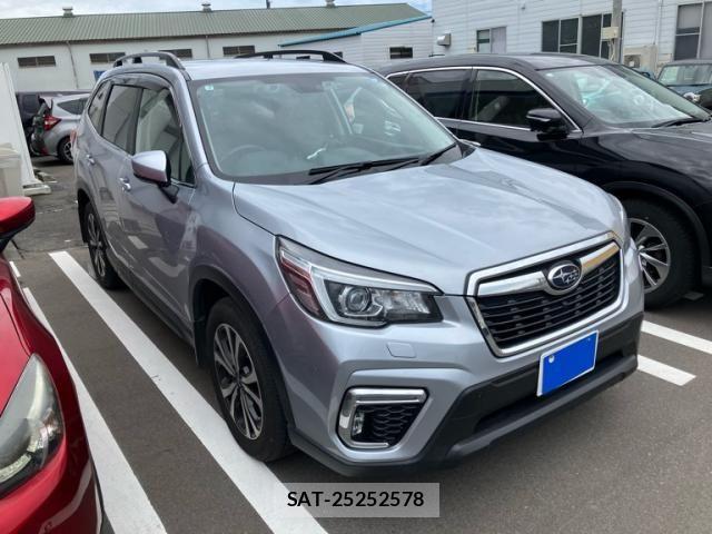 Subaru FORESTER 2019-02 8626838-2