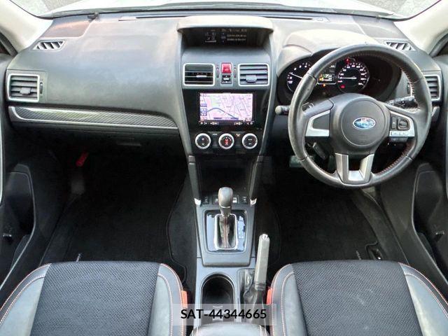 Subaru FORESTER 2015-11 8626840-1