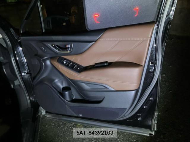 Subaru FORESTER 2019-03 8626836-11