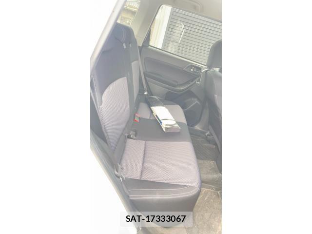 Subaru FORESTER 2015-11 8626849-12
