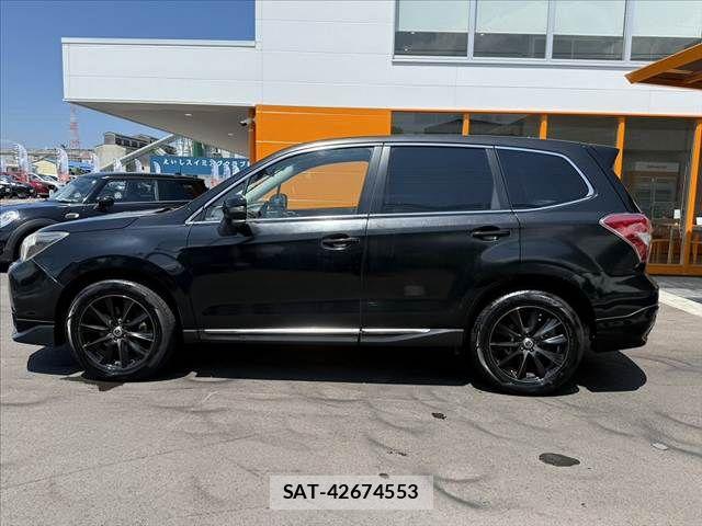 Subaru FORESTER 2013-10 8626853-11