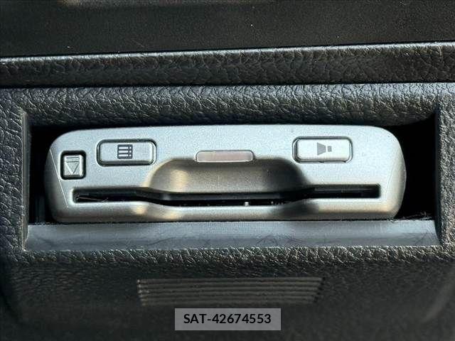 Subaru FORESTER 2013-10 8626853-24