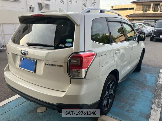 Subaru FORESTER 2016-08 8666165-3