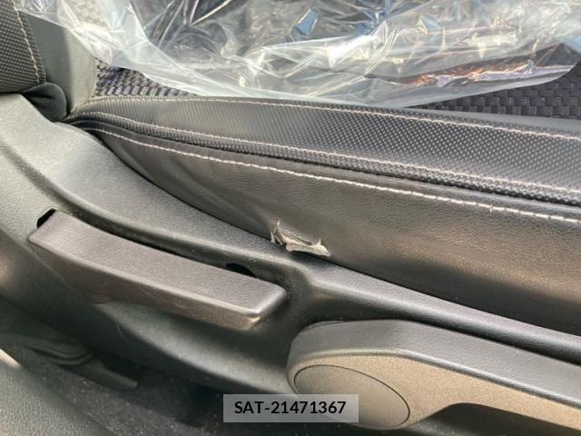 Subaru FORESTER 2018-03 8666163-13