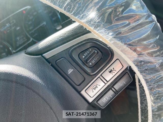 Subaru FORESTER 2018-03 8666163-23