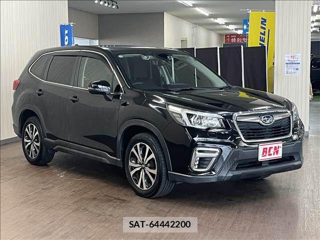 Subaru FORESTER 2019-06 8666159-2