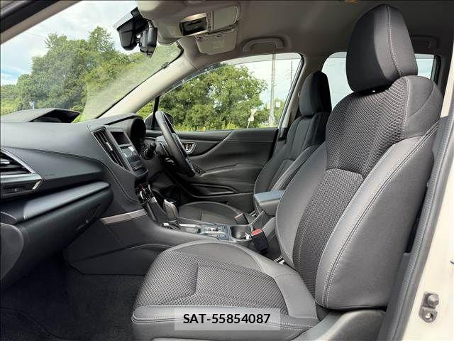 Subaru FORESTER 2018-08 8659159-24