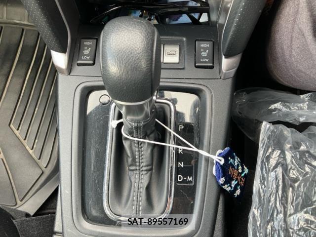 Subaru FORESTER 2016-01 8666166-23
