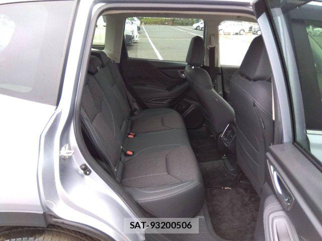 Subaru FORESTER 2023-05 8666160-4