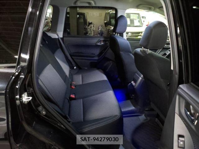 Subaru FORESTER 2016-06 8659162-21
