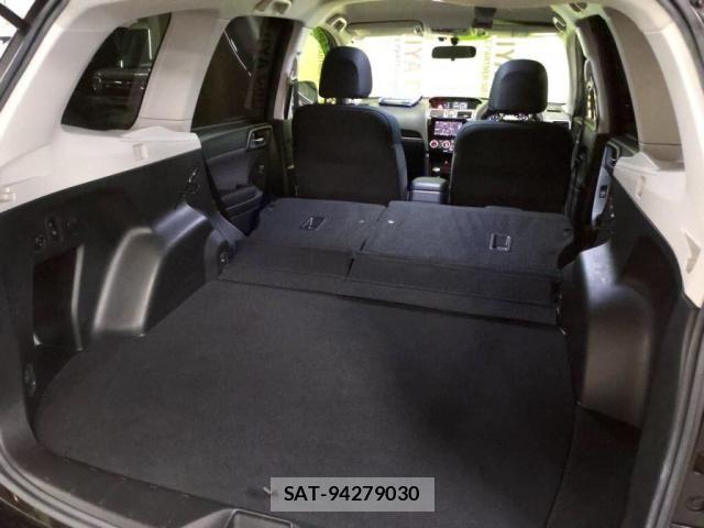 Subaru FORESTER 2016-06 8659162-26