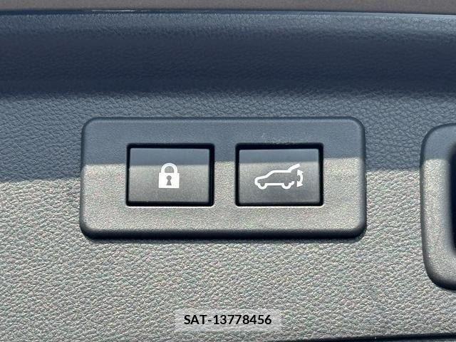 Subaru FORESTER 2018-09 8666161-22