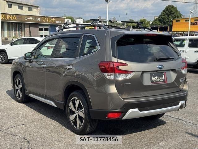 Subaru FORESTER 2018-09 8666161-3
