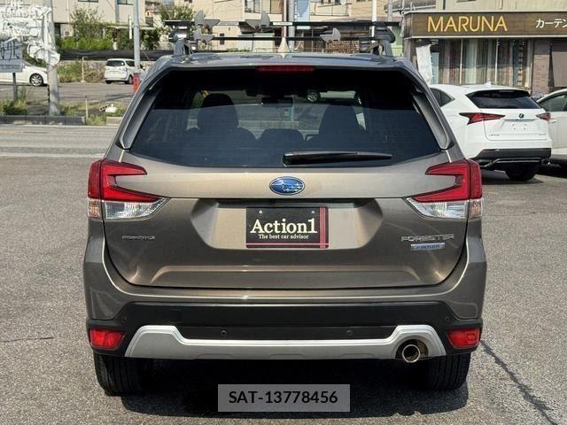Subaru FORESTER 2018-09 8666161-4