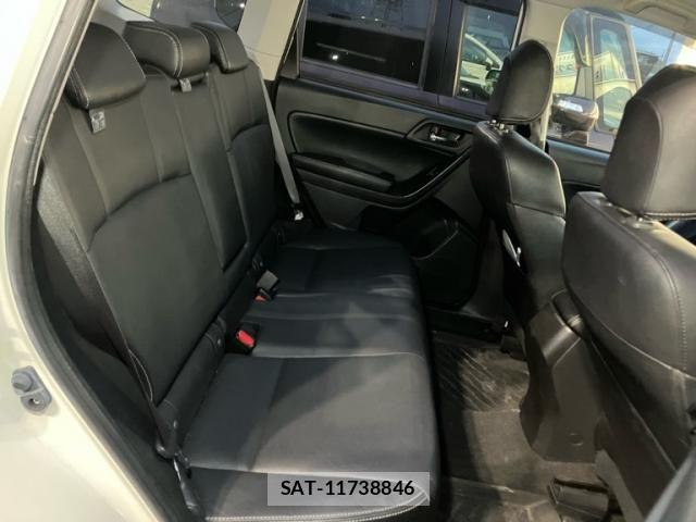 Subaru FORESTER 2013-02 8659171-11