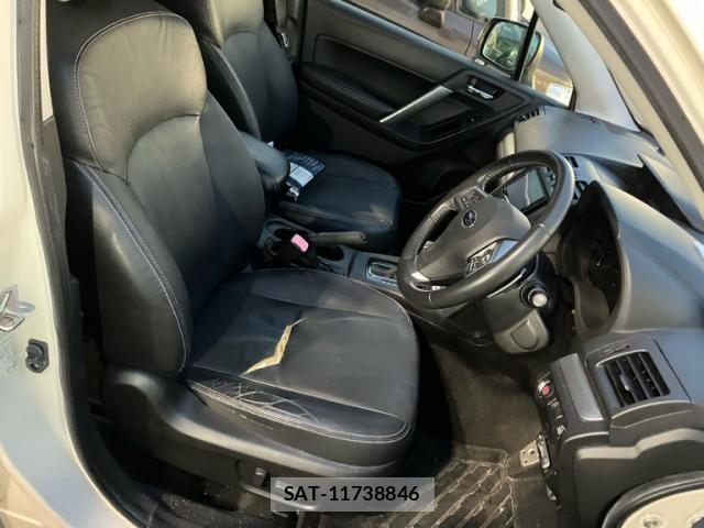 Subaru FORESTER 2013-02 8659171-13