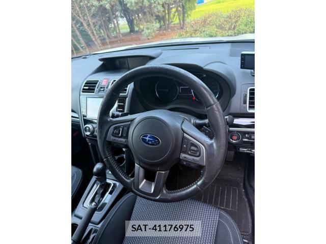 Subaru FORESTER 2016-08 8666164-17