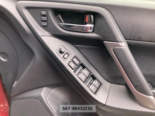 Subaru FORESTER 2015-12 8659163-19