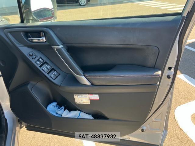 Subaru FORESTER 2017-03 8685571-10