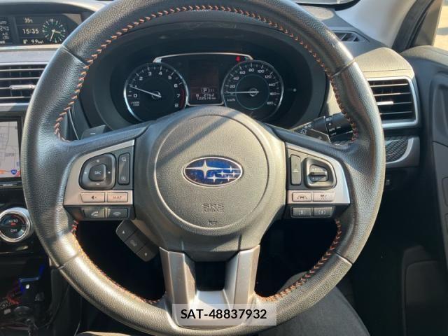Subaru FORESTER 2017-03 8685571-13