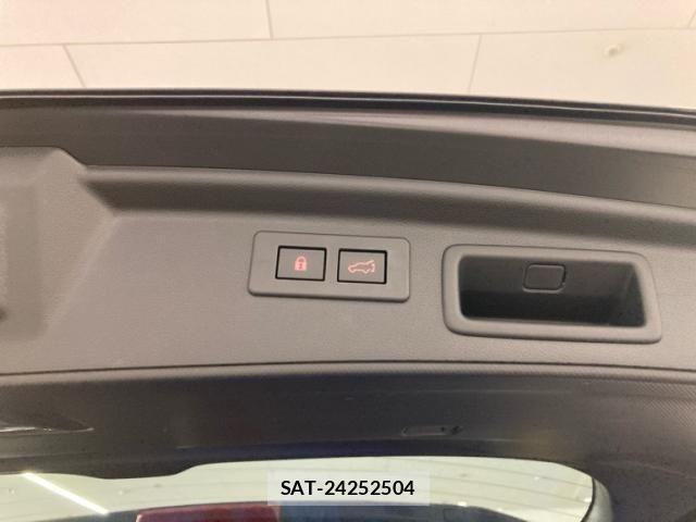 Subaru FORESTER 2022-05 8742217-27