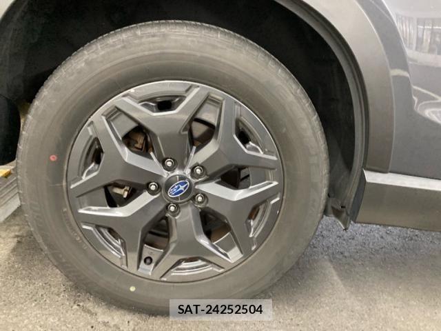 Subaru FORESTER 2022-05 8742217-8