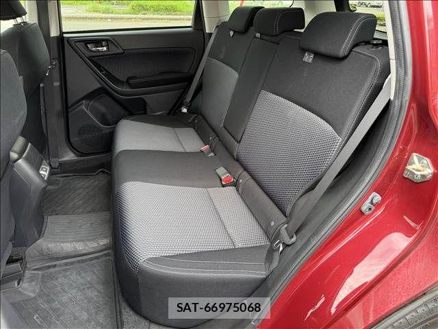 Subaru FORESTER 2017-03 8742262-9