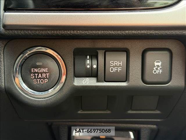 Subaru FORESTER 2017-03 8742262-13