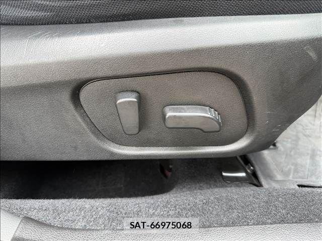 Subaru FORESTER 2017-03 8742262-16