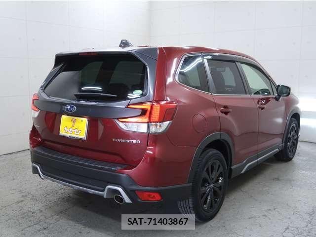 Subaru FORESTER 2020-12 8742227-17