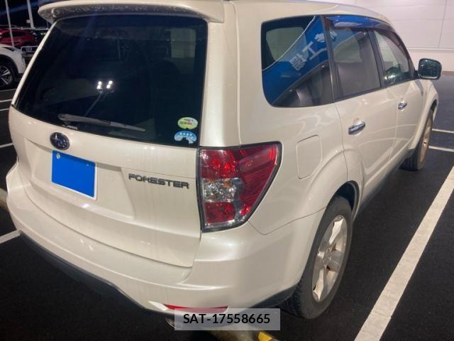 Subaru FORESTER 2009-10 8742277-3