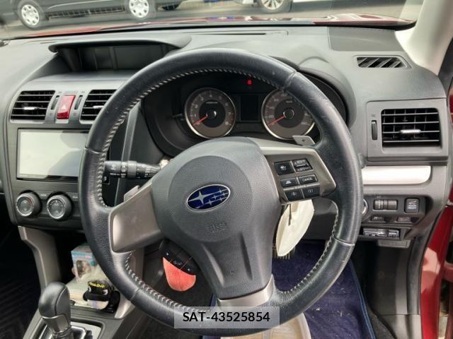 Subaru FORESTER 2013-09 8796007-16