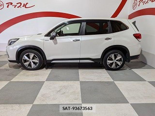 Subaru FORESTER 2019-08 8795990-2