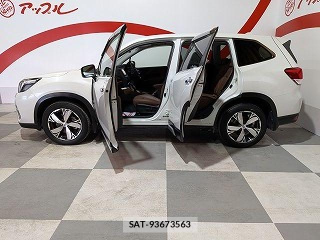Subaru FORESTER 2019-08 8795990-3