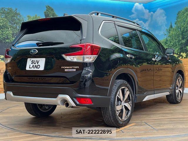 Subaru FORESTER 2019-02 8795991-17
