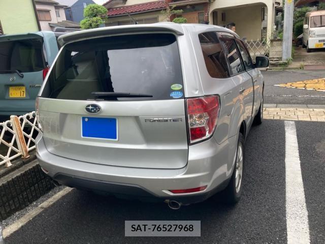 Subaru FORESTER 2010-02 8796009-3
