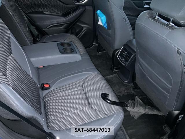 Subaru FORESTER 2021-11 8829102-17