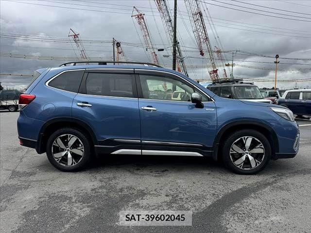 Subaru FORESTER 2019-08 8829109-11