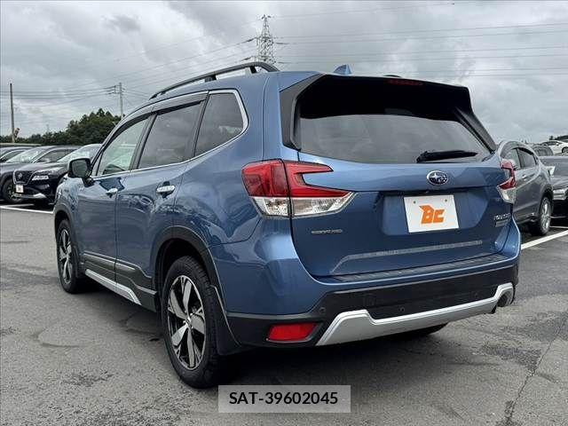 Subaru FORESTER 2019-08 8829109-12