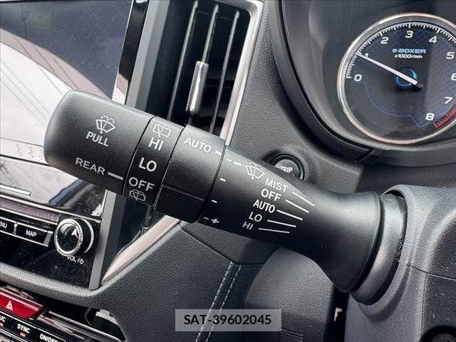 Subaru FORESTER 2019-08 8829109-23
